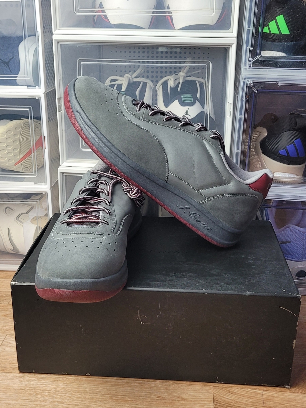 EXTREMELY RARE Reebok S.Carter II shark/ carbon/heritage red colorway Size 13